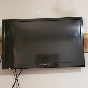 24 inch Furrion t.v